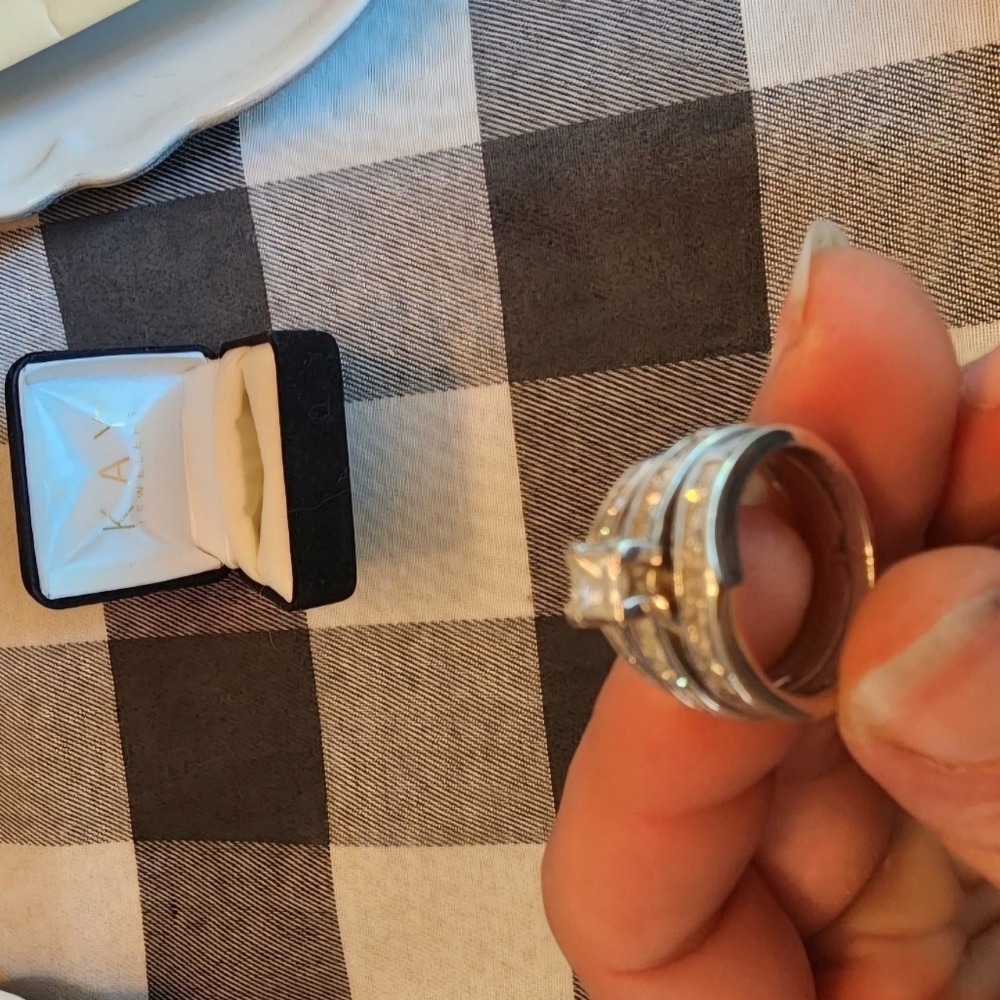 Wedding set - Picture 2 of 5
